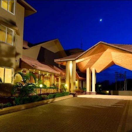 The Chariot Resort & Spa Puri Exterior photo
