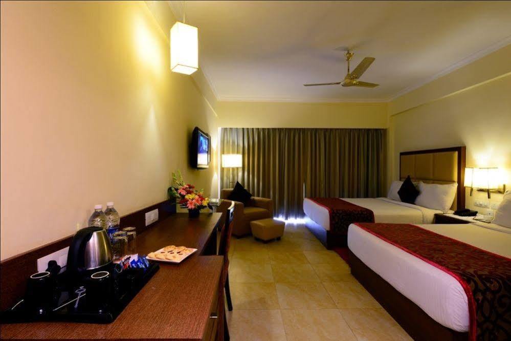 The Chariot Resort & Spa Puri Exterior photo